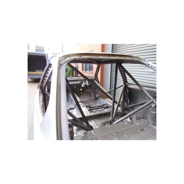 Ford sierra roll cage
